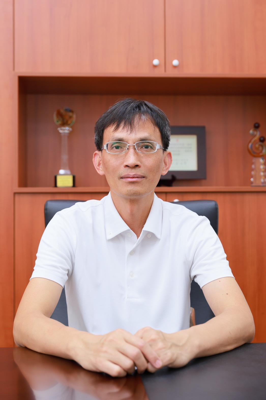 葉處長照片